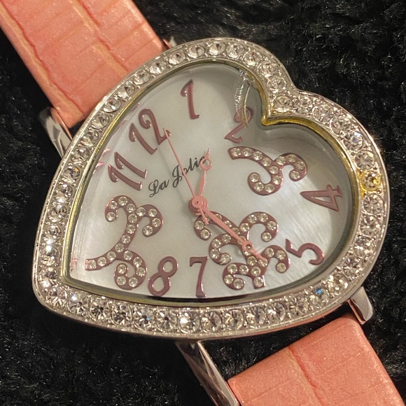 Vintage early 2000s La Jolie pink and silver rhinestone warped watch - Picture 6 of 6